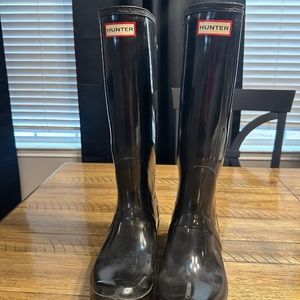 Hunter back adjustable black gloss rain boots